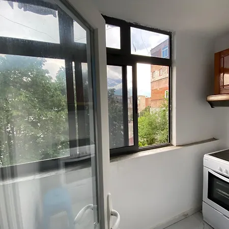 Me Qera 2+1 Appartement