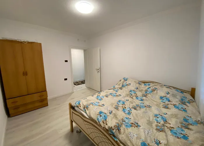 Me Qera 2+1 Apartment *